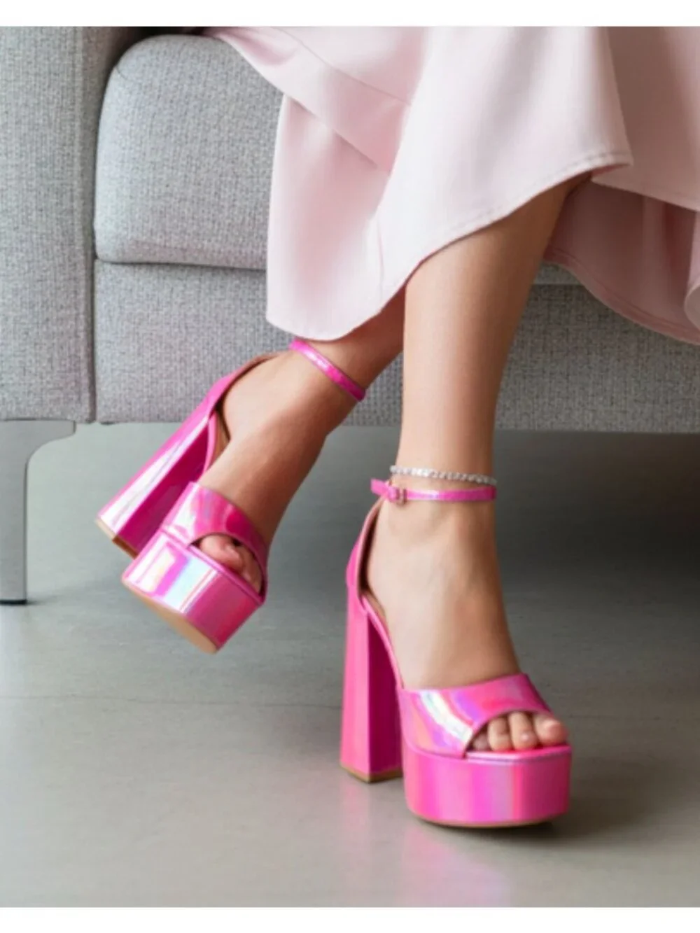 N/A iridescent pink